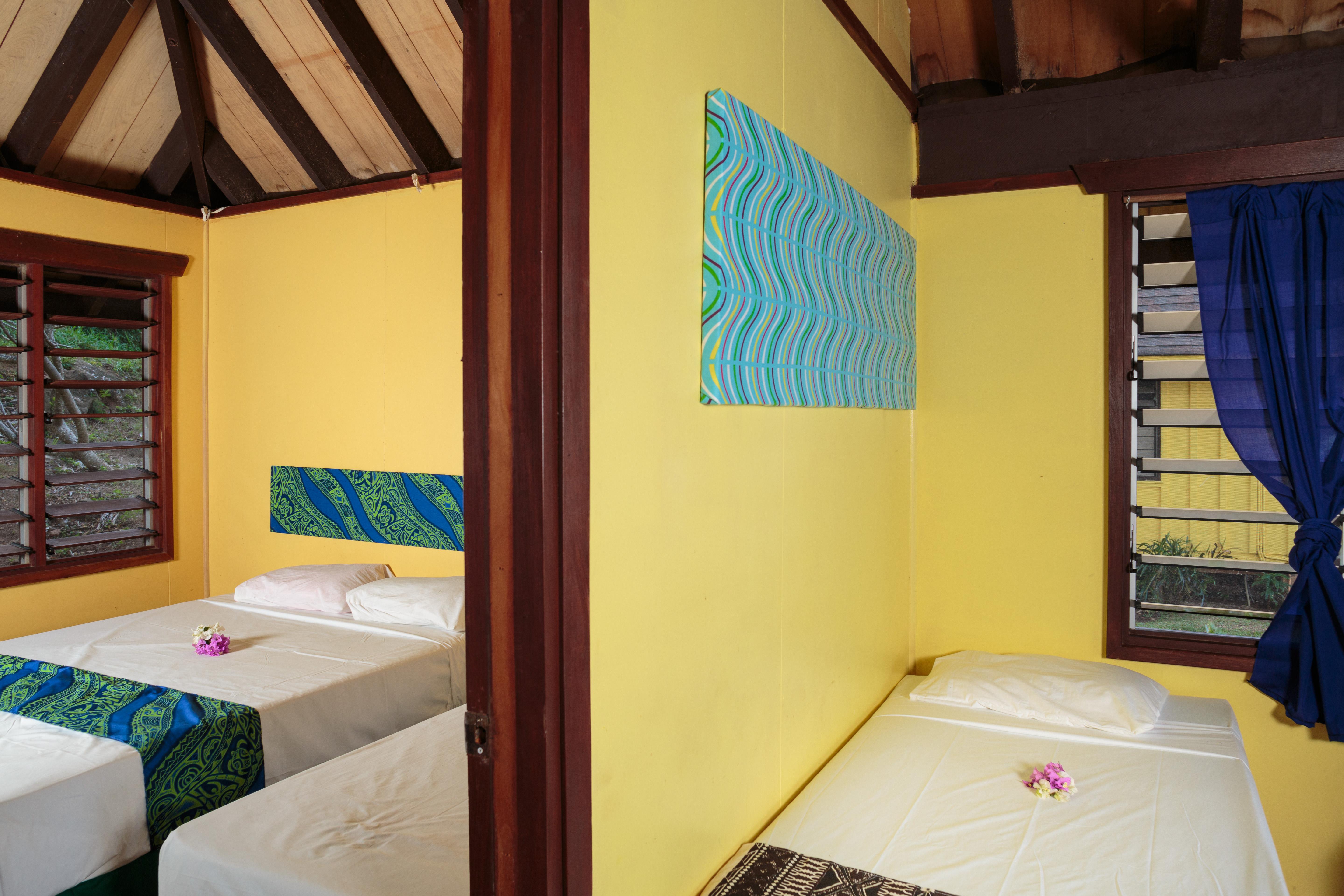 Funky Fish Beach & Surf Resort Solevu Exterior photo