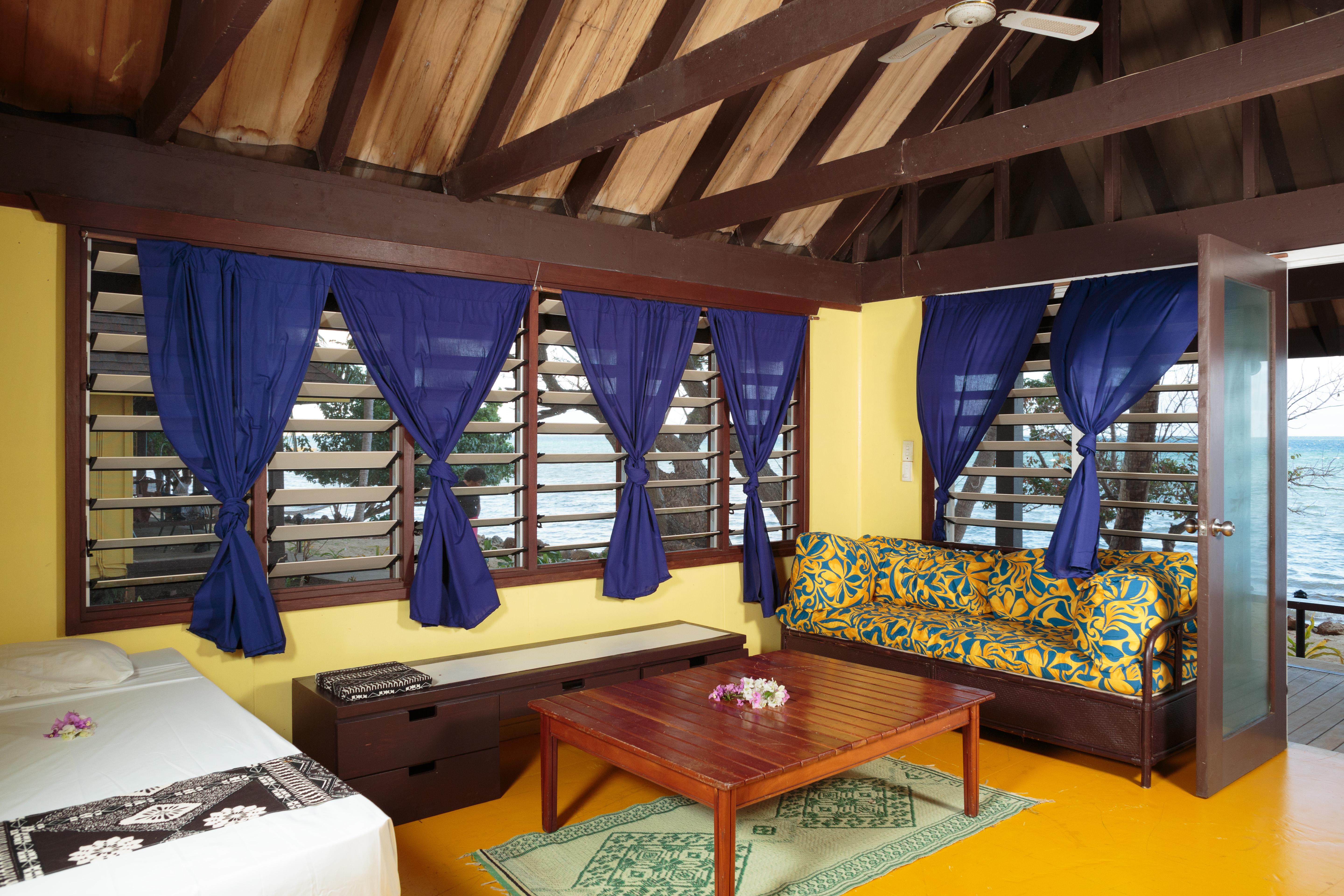 Funky Fish Beach & Surf Resort Solevu Exterior photo